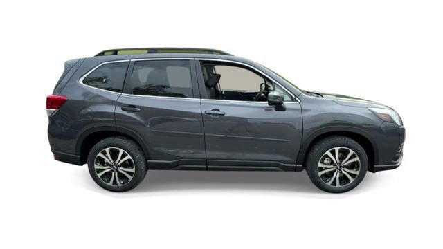 Used 2023 Subaru Forester Limited image 9