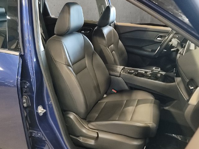 Used 2021 Nissan Rogue SV w/ Premium Package AWD/4WD image 19