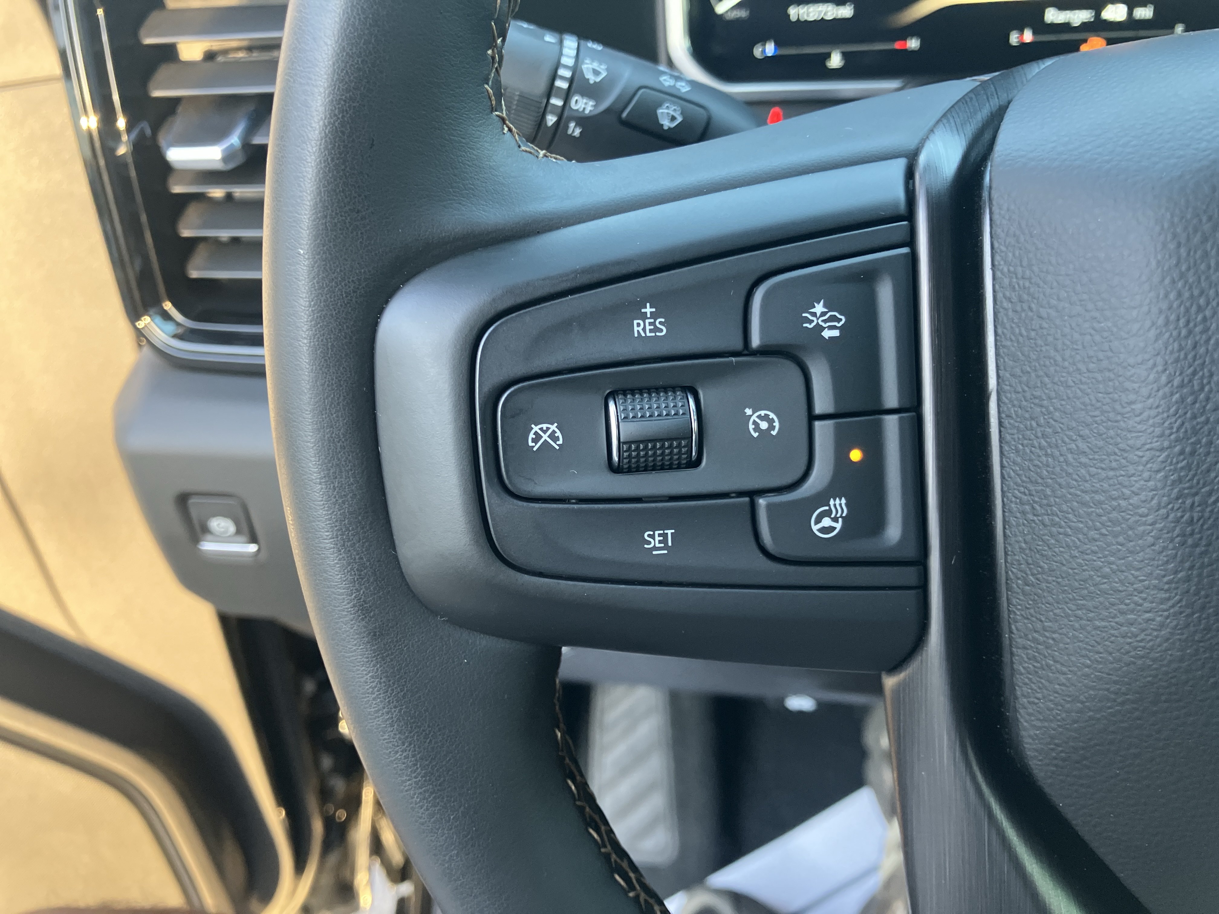 Used 2026 GMC Sierra 2500 AT4 w/ AT4 Preferred Package AWD/4WD image 23