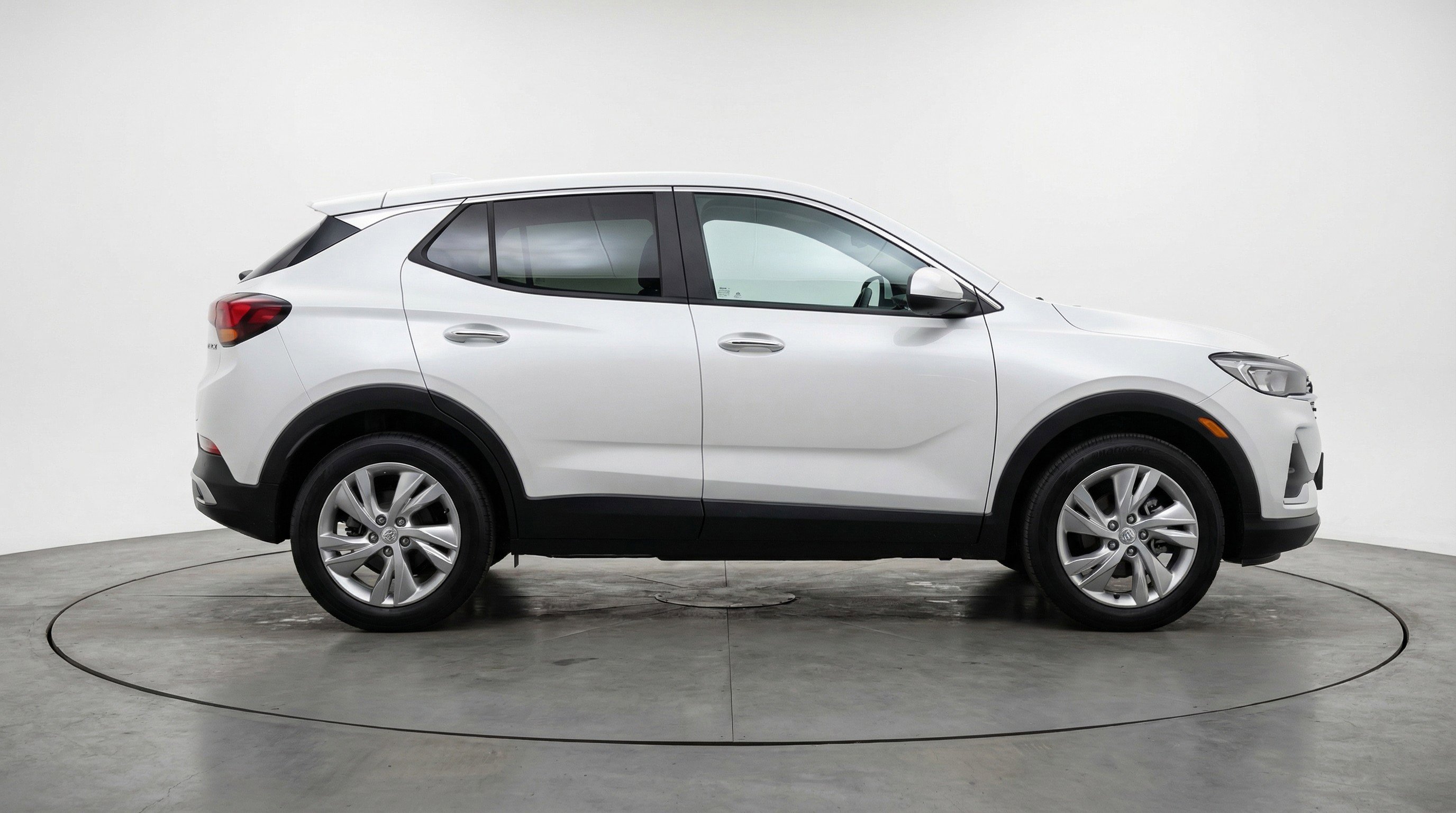 Used 2025 Buick Encore GX Preferred image 11