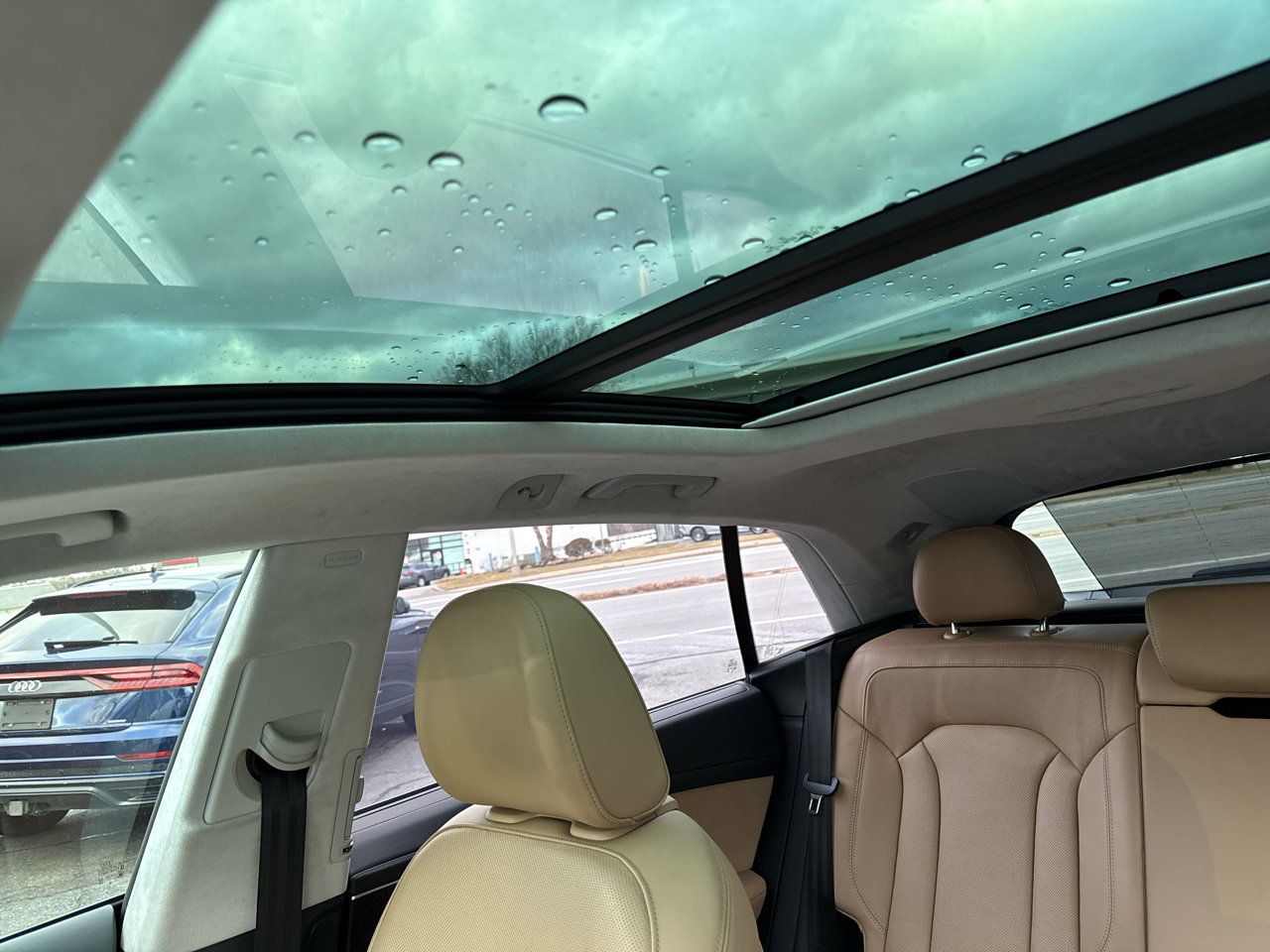 Used 2021 Audi Q8 Prestige w/ Prestige Package image 62