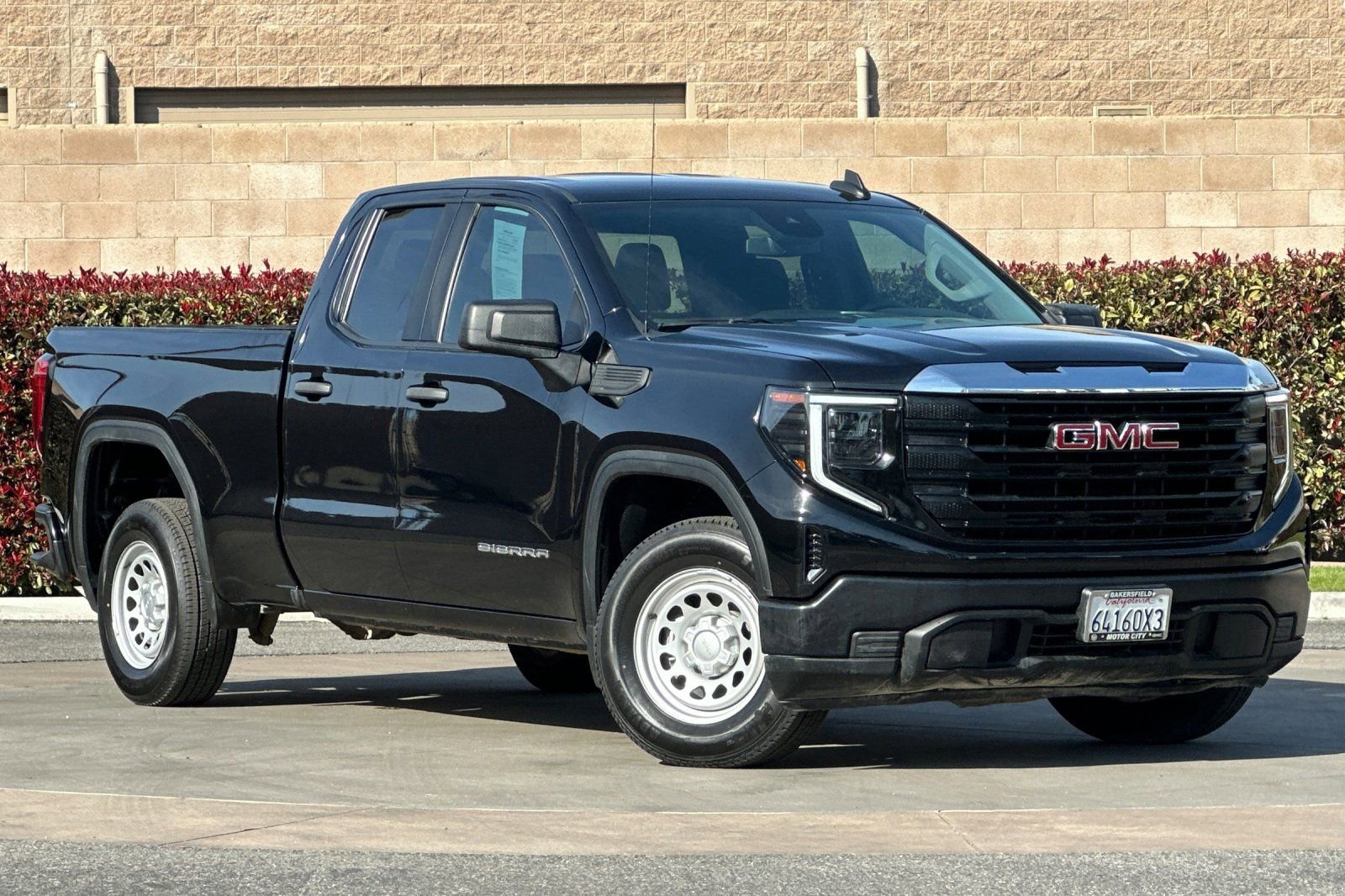 Certified 2023 GMC Sierra 1500 Pro image 2