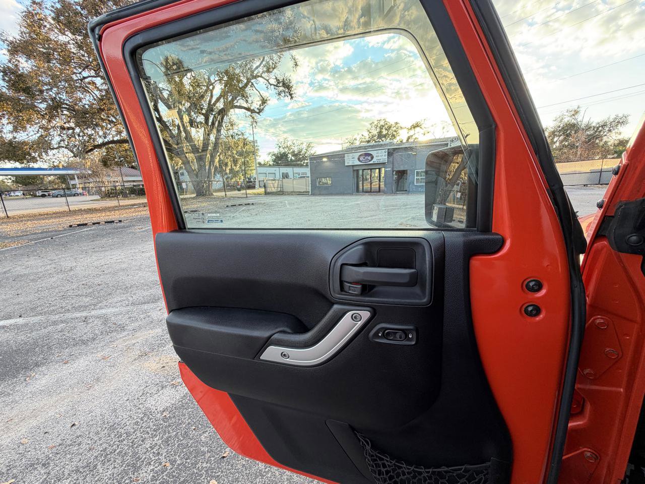Used 2015 Jeep Wrangler Sahara w/ Dual Top Group image 13
