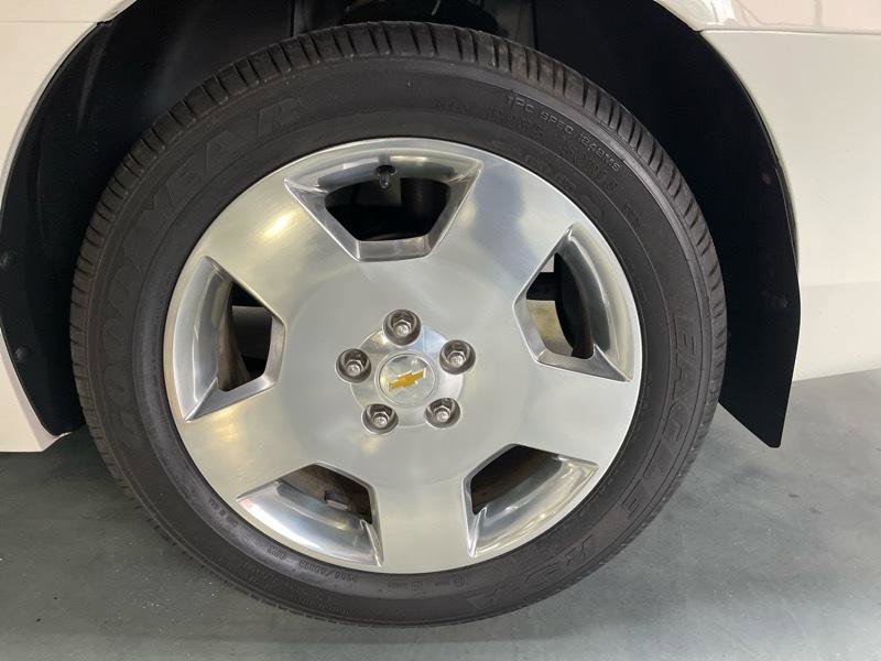 Used 2009 Chevrolet Impala SS w/ Convenience Package FWD image 19