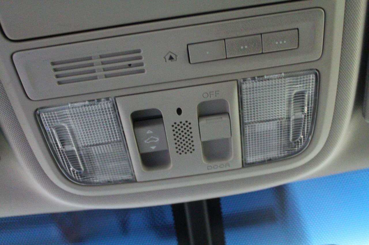 Used 2010 Acura TSX Sedan FWD image 13