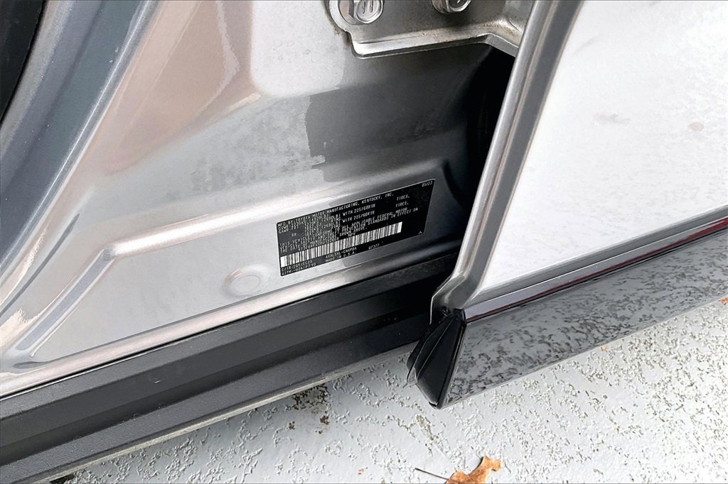 Used 2023 Toyota RAV4 XSE image 17