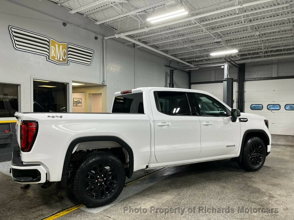 Used 2025 GMC Sierra 1500 Elevation AWD/4WD image 2