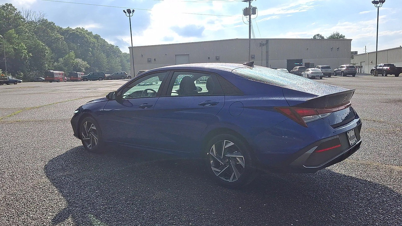 Used 2025 Hyundai Elantra Sport FWD image 6
