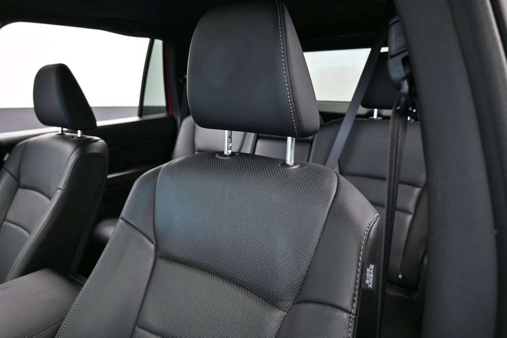 Used 2025 Honda Passport EX-L image 20