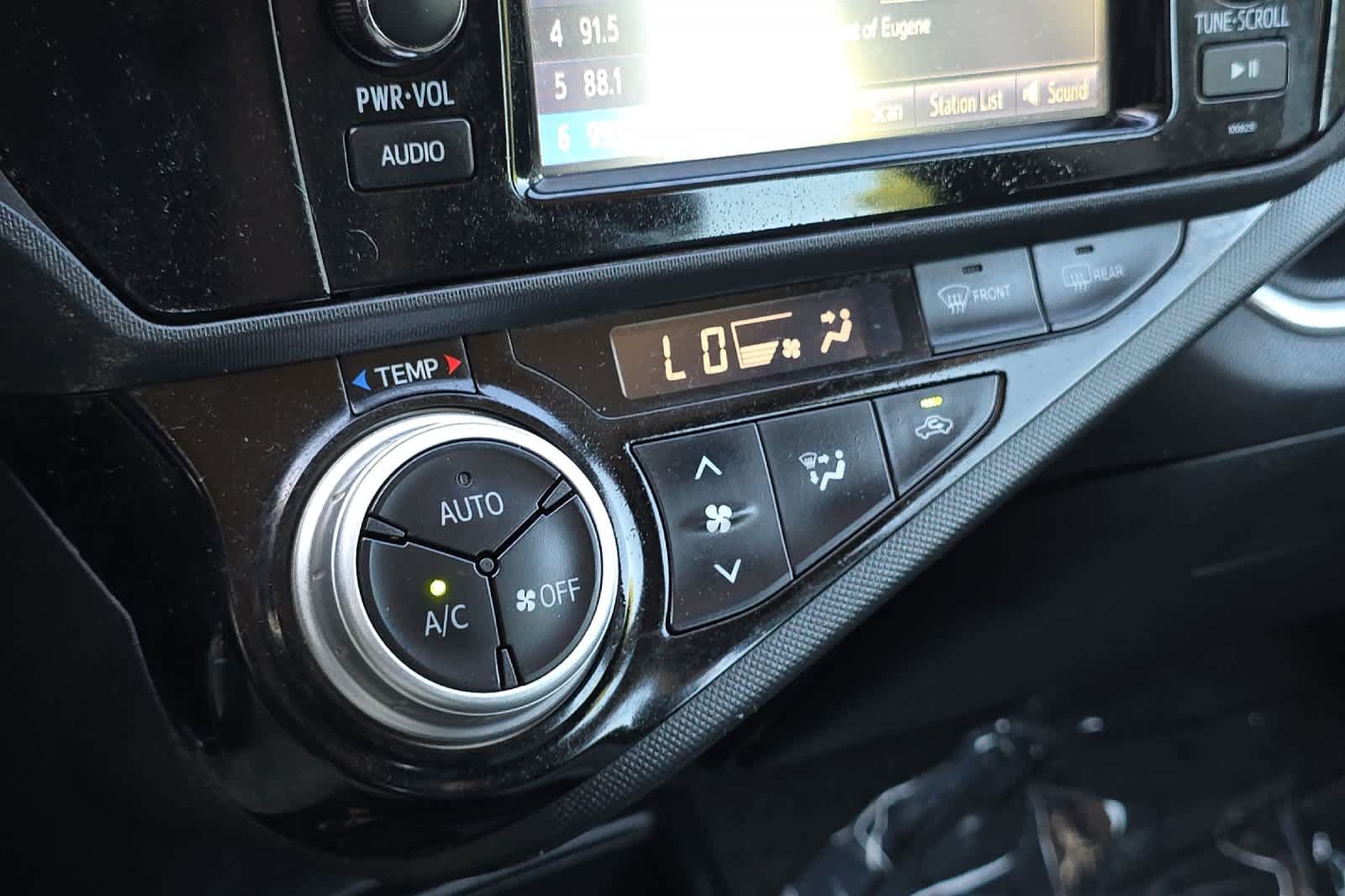 Used 2016 Toyota Prius C Two FWD image 18