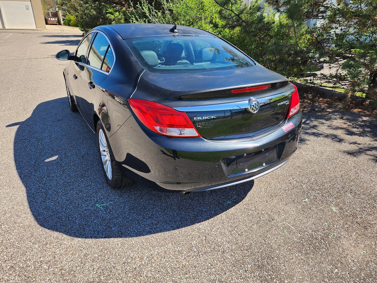 Used 2011 Buick Regal CXL w/ RL4 Preferred Equipment Group image 7