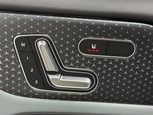 New 2026 Mercedes-Benz GLB 250 4MATIC image 26