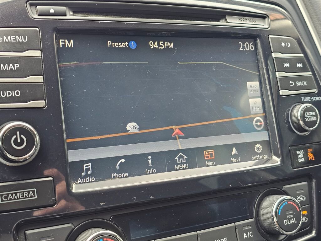 Used 2017 Nissan Maxima Platinum image 32