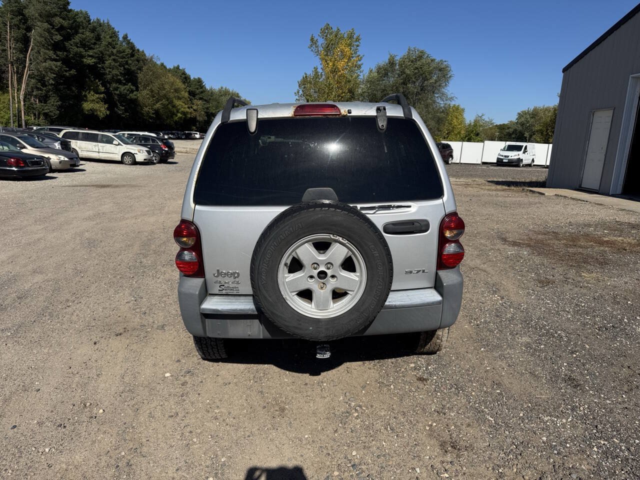 Used 2005 Jeep Liberty Sport AWD/4WD image 4