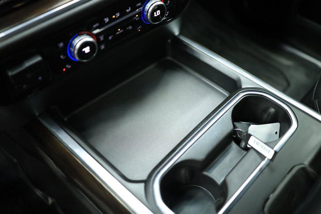 Used 2024 GMC Sierra 3500 SLT image 36