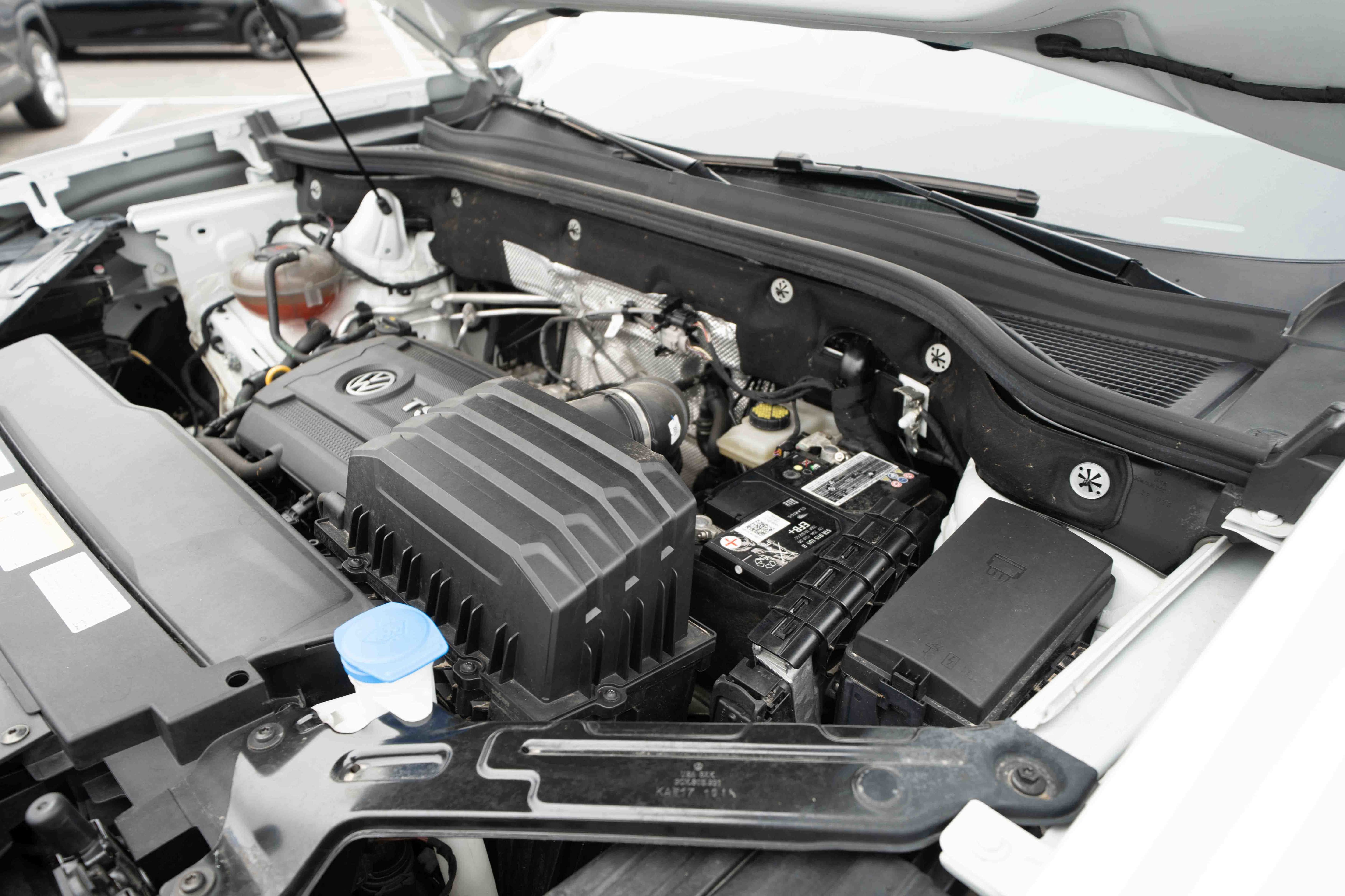 Used 2022 Volkswagen Atlas SEL image 34