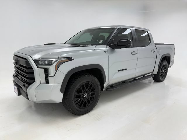 Used 2024 Toyota Tundra Limited AWD/4WD image 5