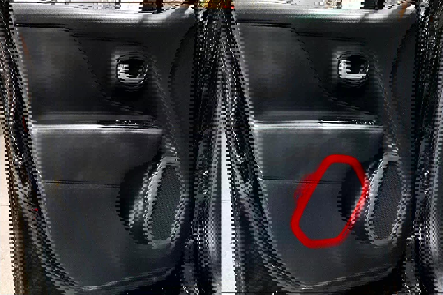 Used 2020 Jeep Renegade Trailhawk image 22