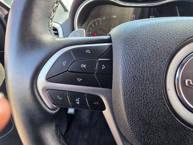 Used 2017 Jeep Grand Cherokee Altitude image 15