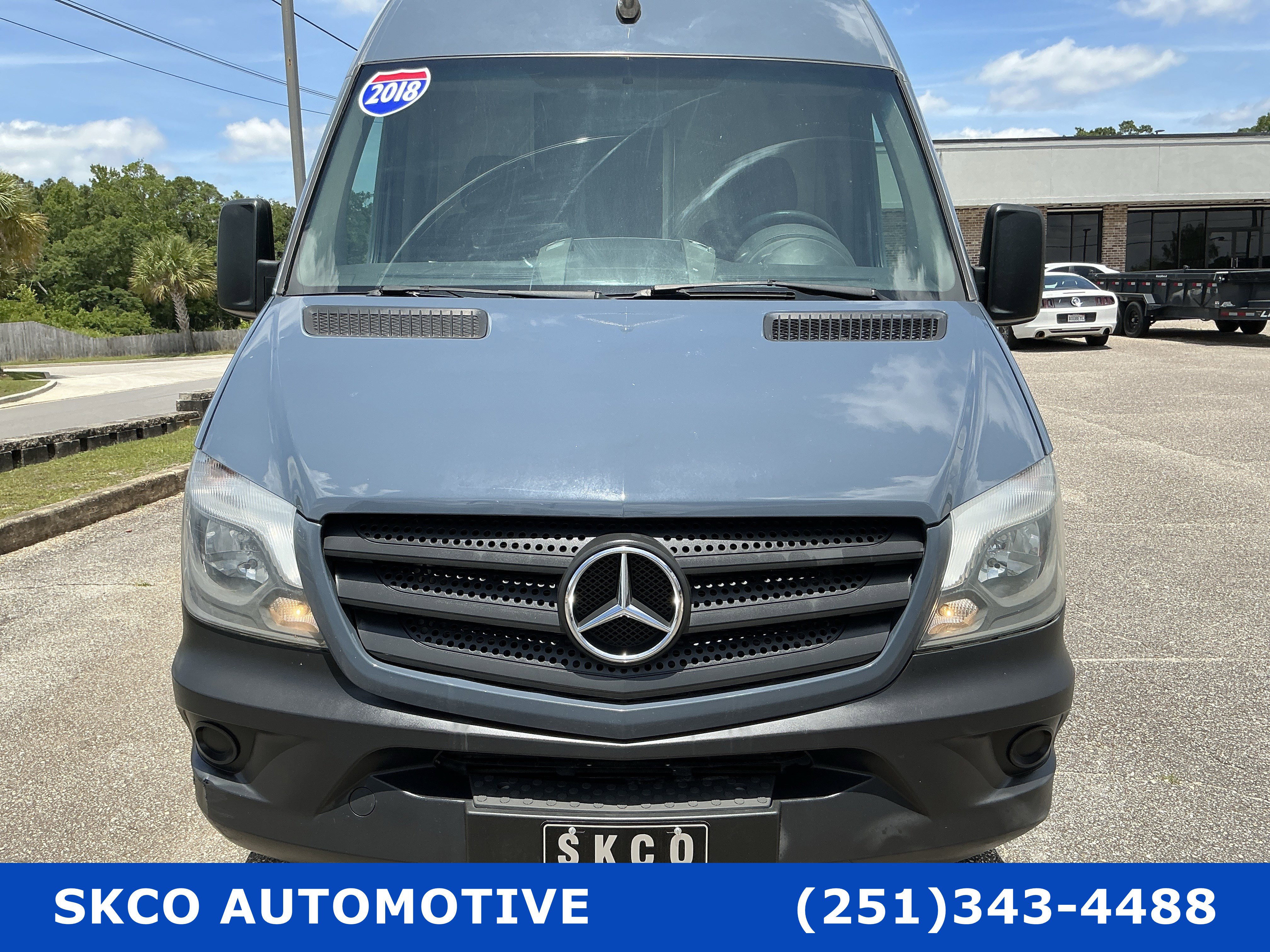 Used 2018 Mercedes-Benz Sprinter 2500 image 8