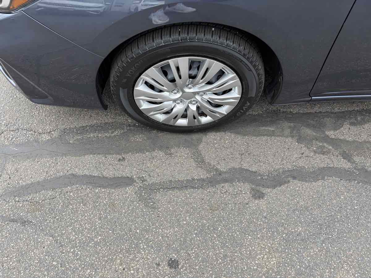 Used 2017 Subaru Impreza 2.0i AWD/4WD image 27