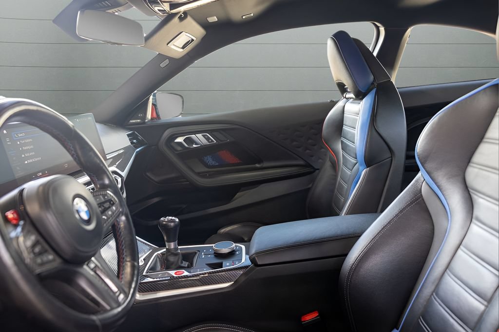Used 2023 BMW M2 w/ Lighting Package RWD image 30