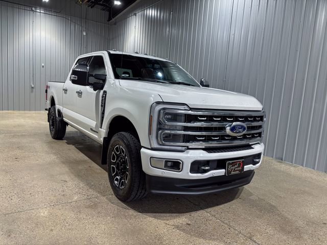 Used 2024 Ford F250 Platinum image 8