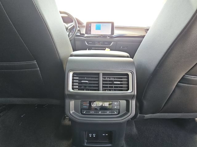 Used 2024 Volkswagen Atlas SEL Premium R-Line AWD/4WD image 23