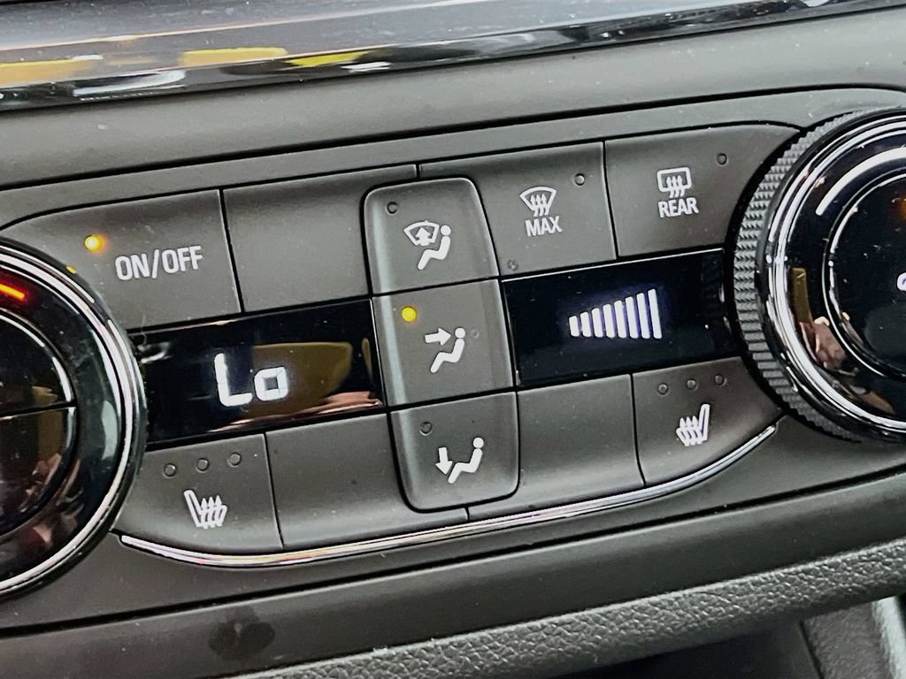 New 2026 Buick Envista Sport Touring w/ Convenience I Package FWD image 16