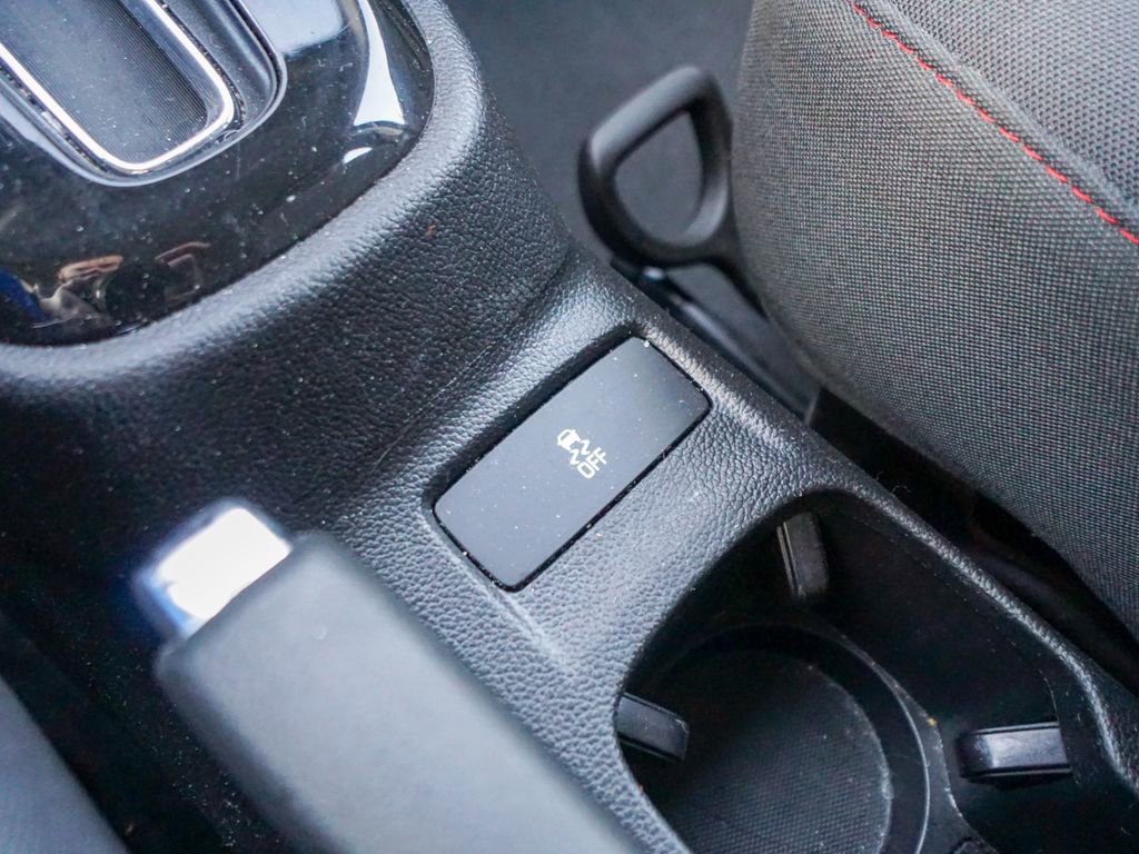 Used 2018 Chevrolet Sonic LT w/ Convenience Package FWD image 24
