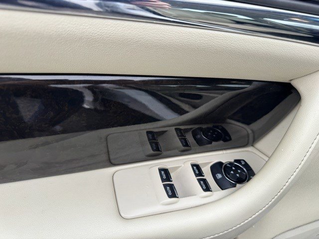 Used 2014 Lincoln MKS AWD w/ Equipment Group 101A image 13