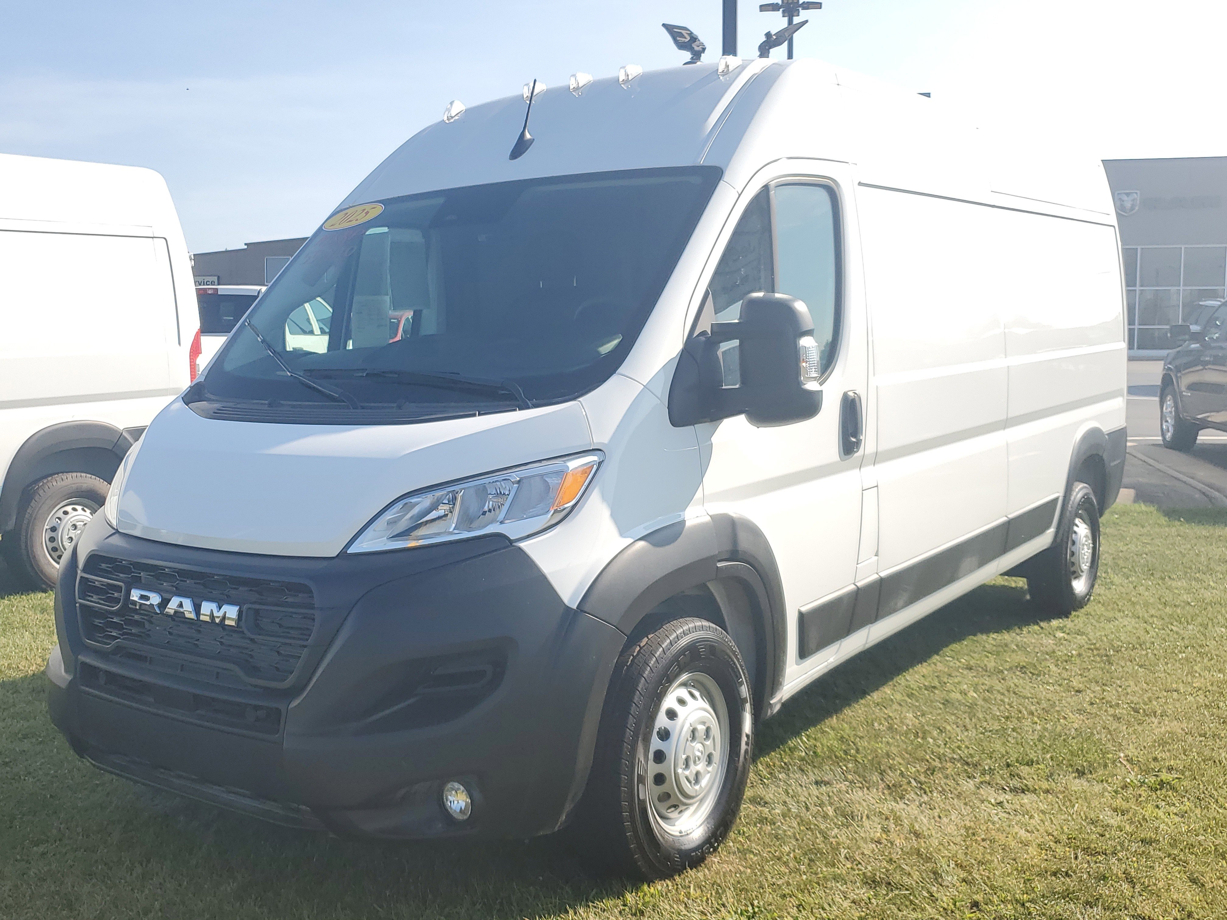 Used 2025 RAM ProMaster 2500 w/ Safety Group image 2