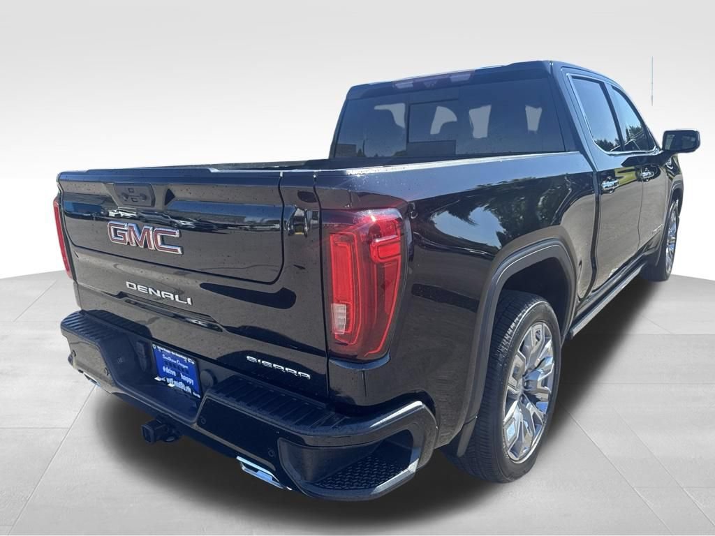 Used 2023 GMC Sierra 1500 Denali w/ Denali Reserve Package AWD/4WD image 7