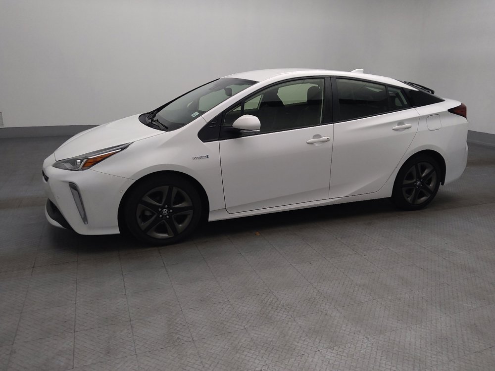 Used 2022 Toyota Prius XLE FWD image 2