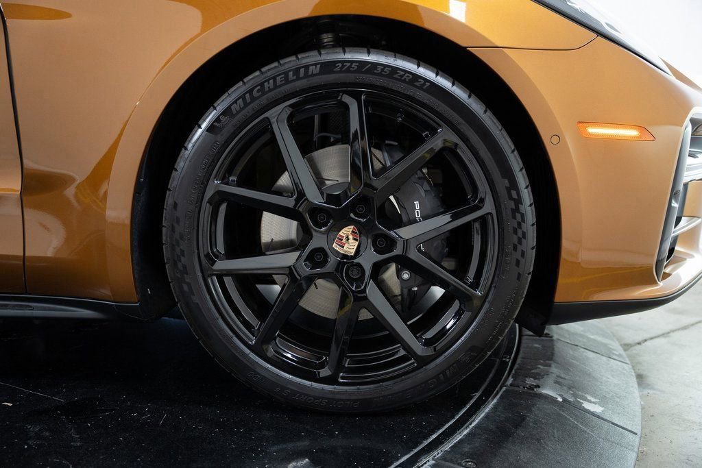Certified 2024 Porsche Panamera image 24