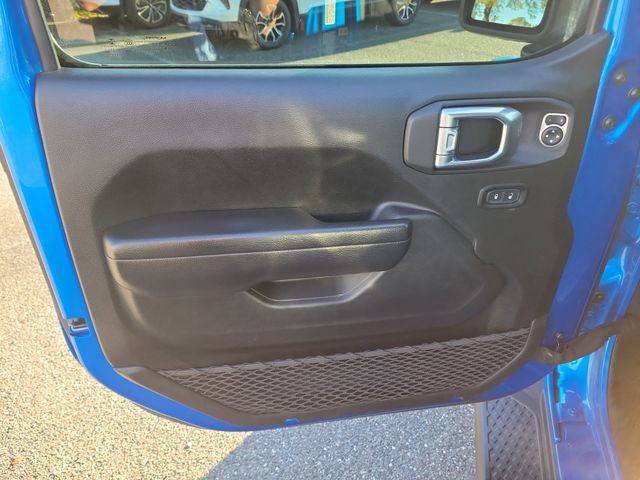 Used 2021 Jeep Gladiator Willys image 21