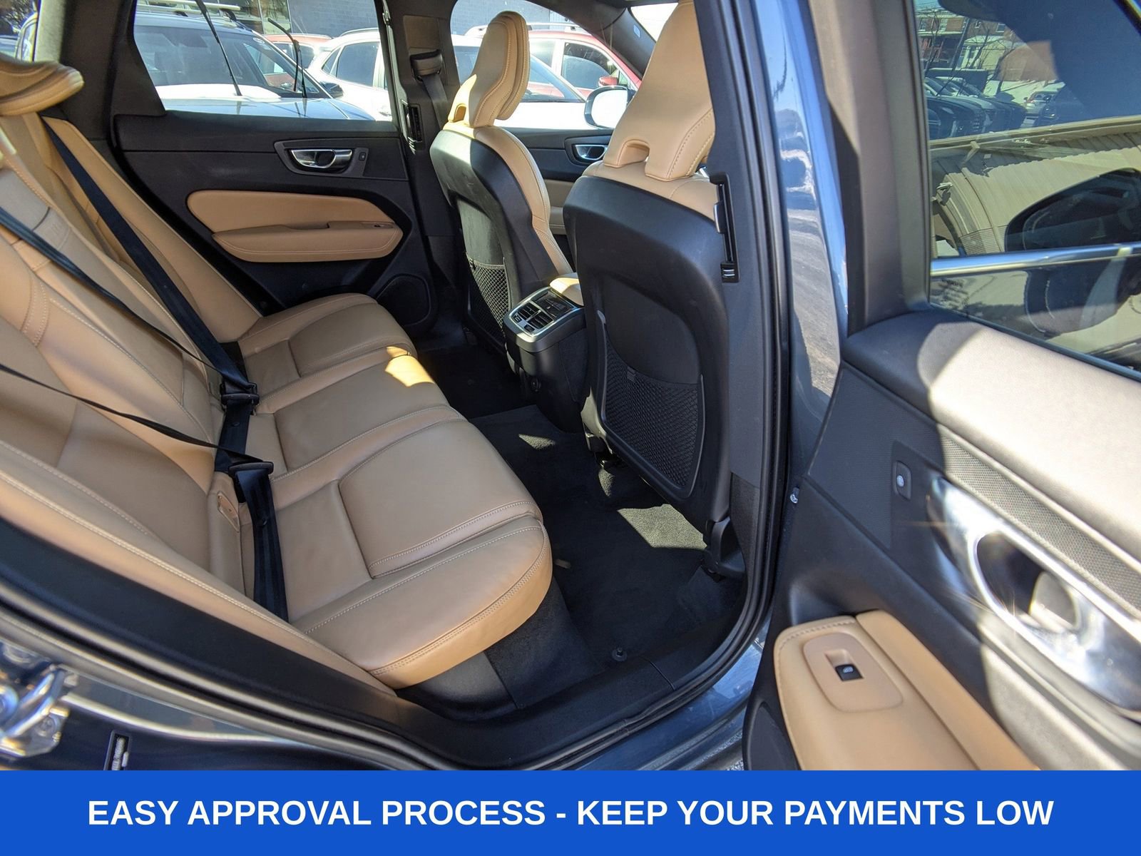 Used 2021 Volvo XC60 T5 Inscription w/ Protection Package Premier image 14