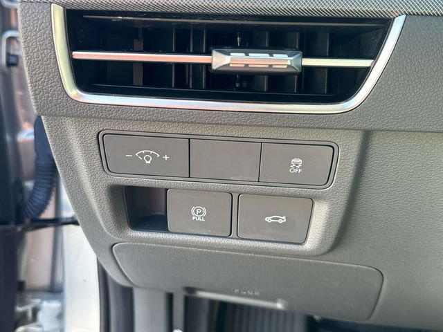 Certified 2025 Hyundai Sonata SEL FWD image 28