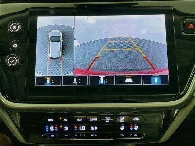 Used 2022 Chevrolet Bolt EUV Premier FWD image 16