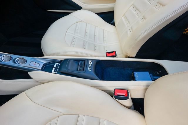 Used 2021 Ferrari F8 Tributo image 71