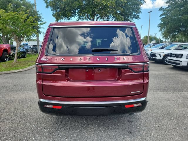 Used 2024 Jeep Wagoneer Series III AWD/4WD image 9