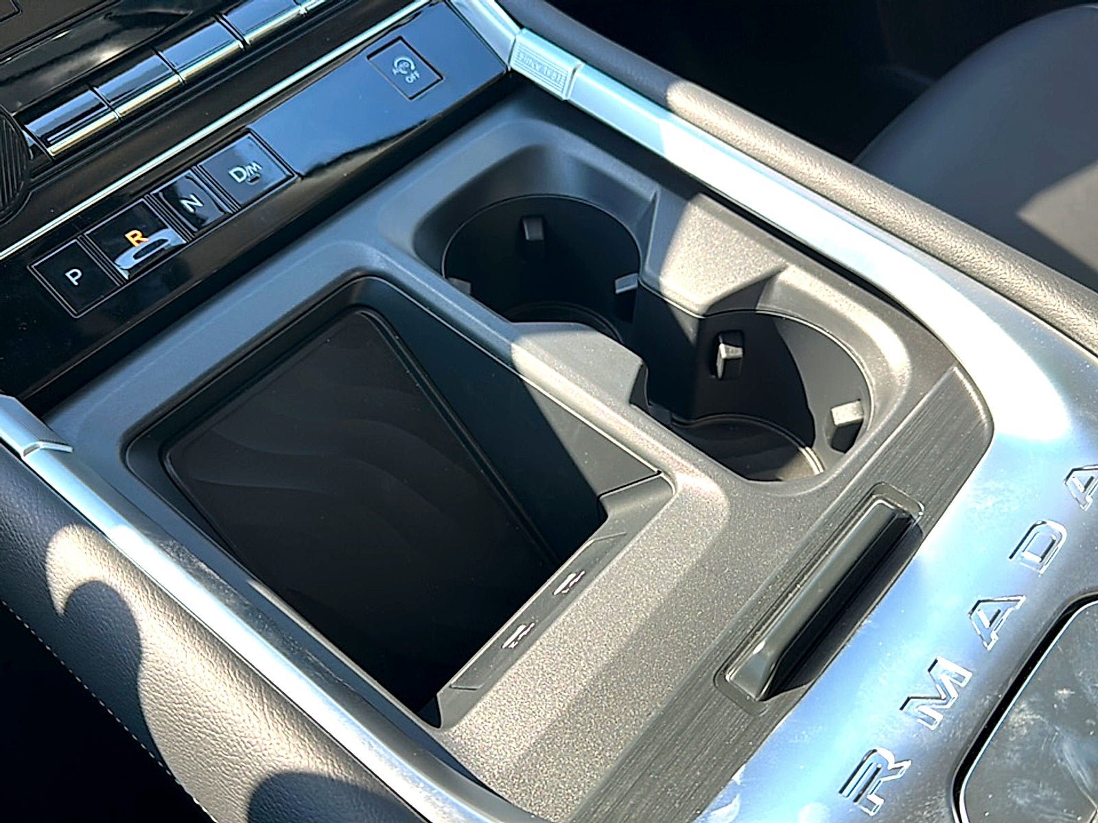 New 2025 Nissan Armada SV RWD image 25
