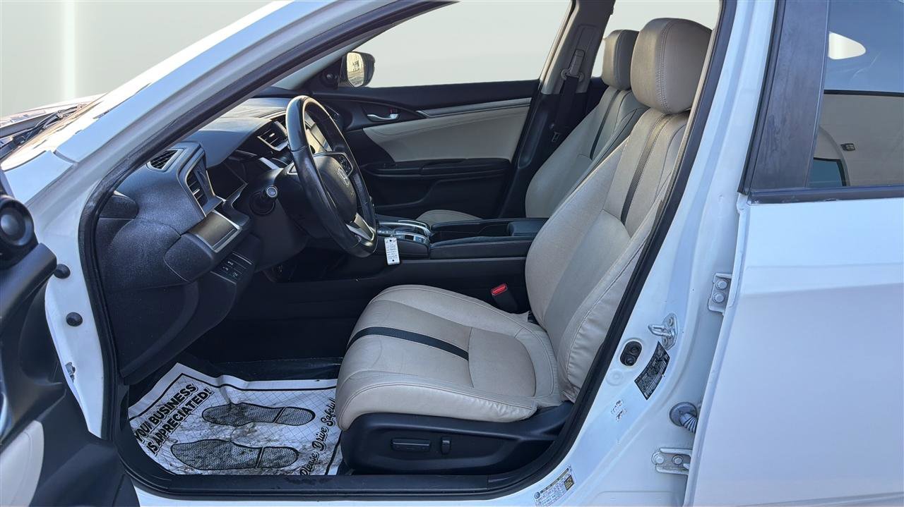 Used 2018 Honda Civic Touring image 11