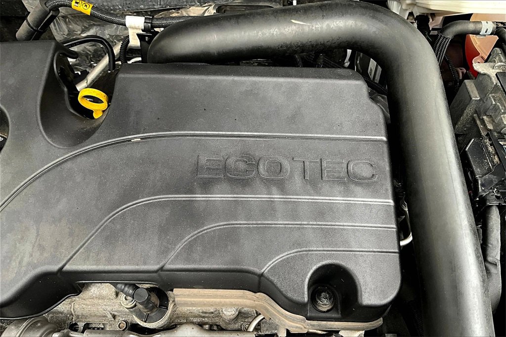 Used 2023 GMC Terrain SLE w/ Driver Convenience Package image 29