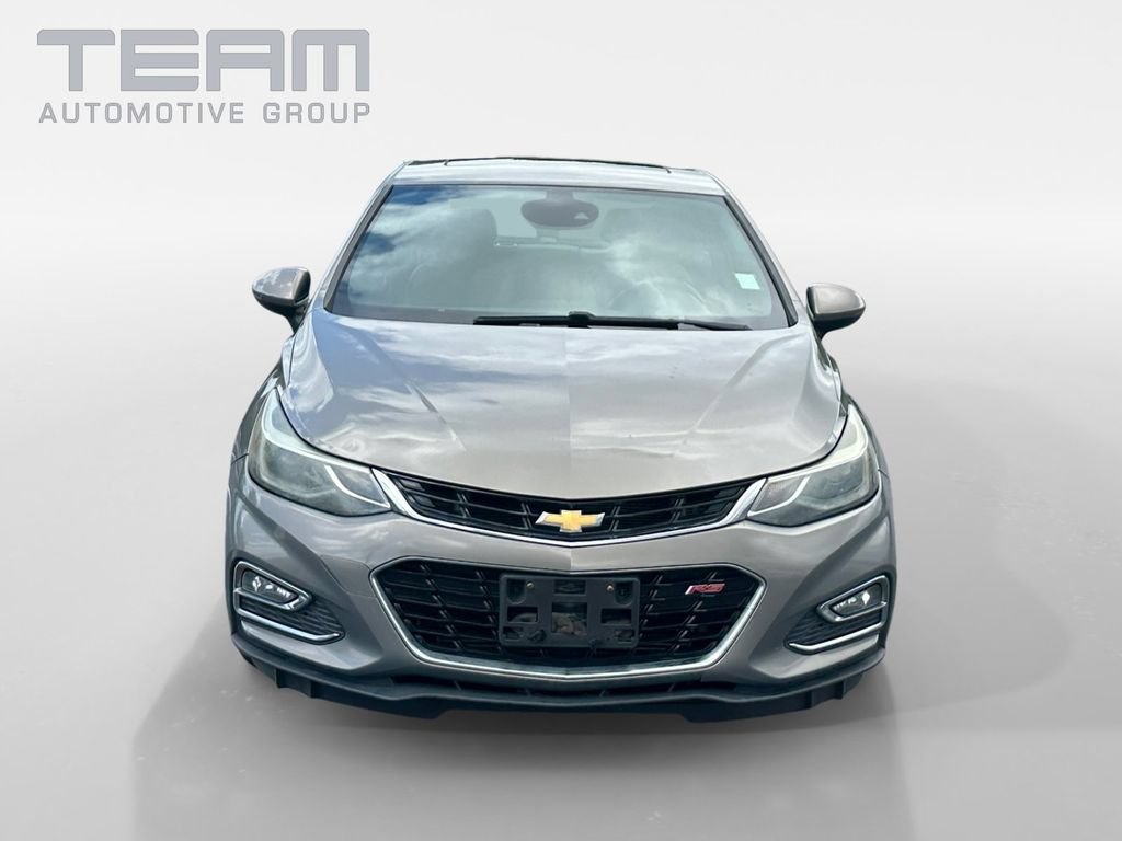 Used 2017 Chevrolet Cruze Premier FWD image 2