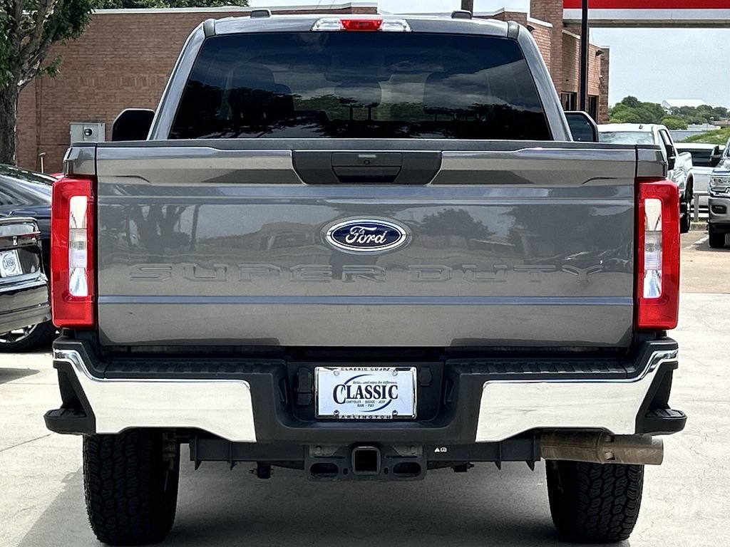 Used 2025 Ford F250 XLT w/ FX4 Off-Road Package AWD/4WD image 5