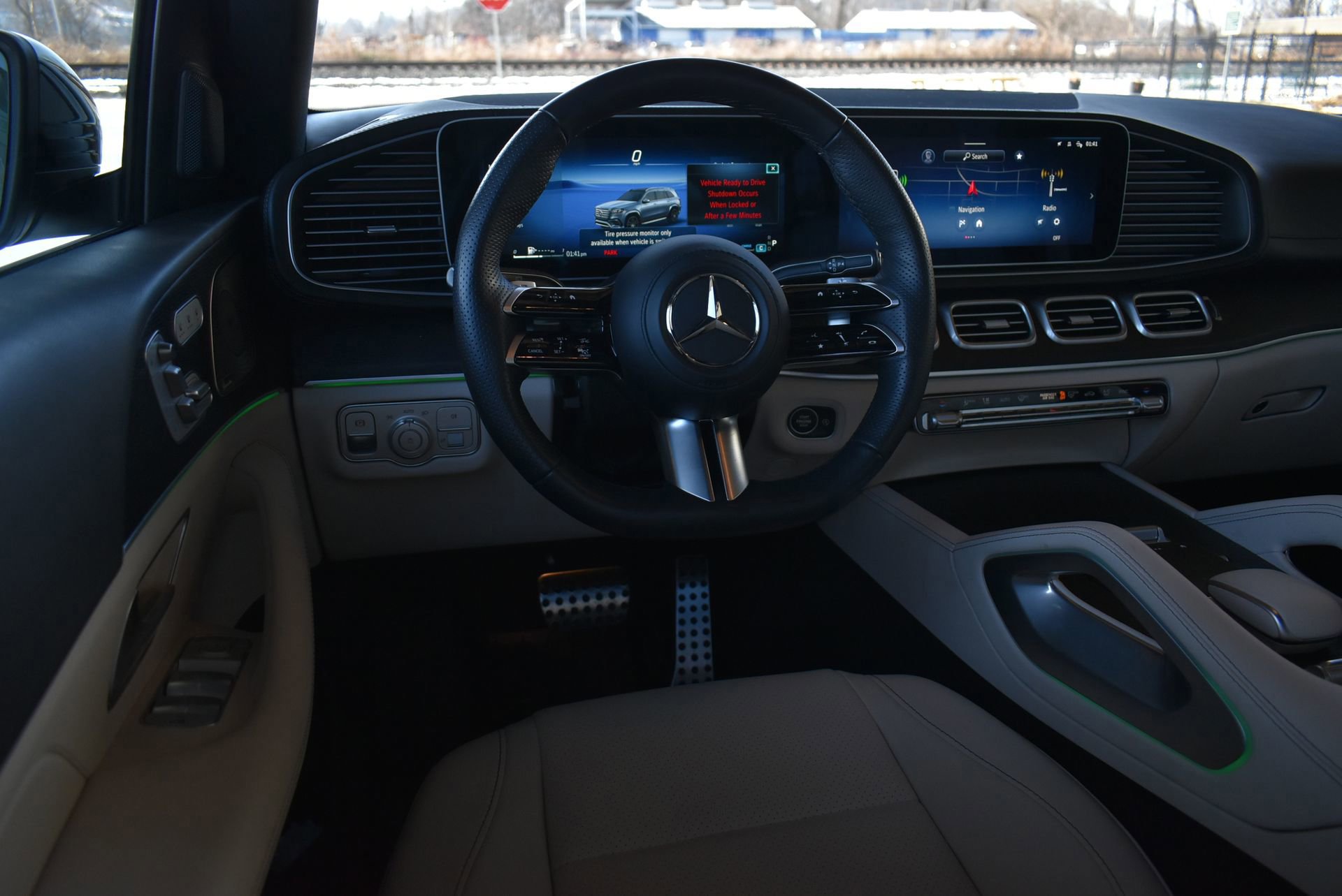 Used 2025 Mercedes-Benz GLS 450 4MATIC image 19