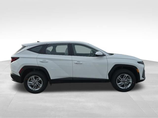 New 2026 Hyundai Tucson SE image 4