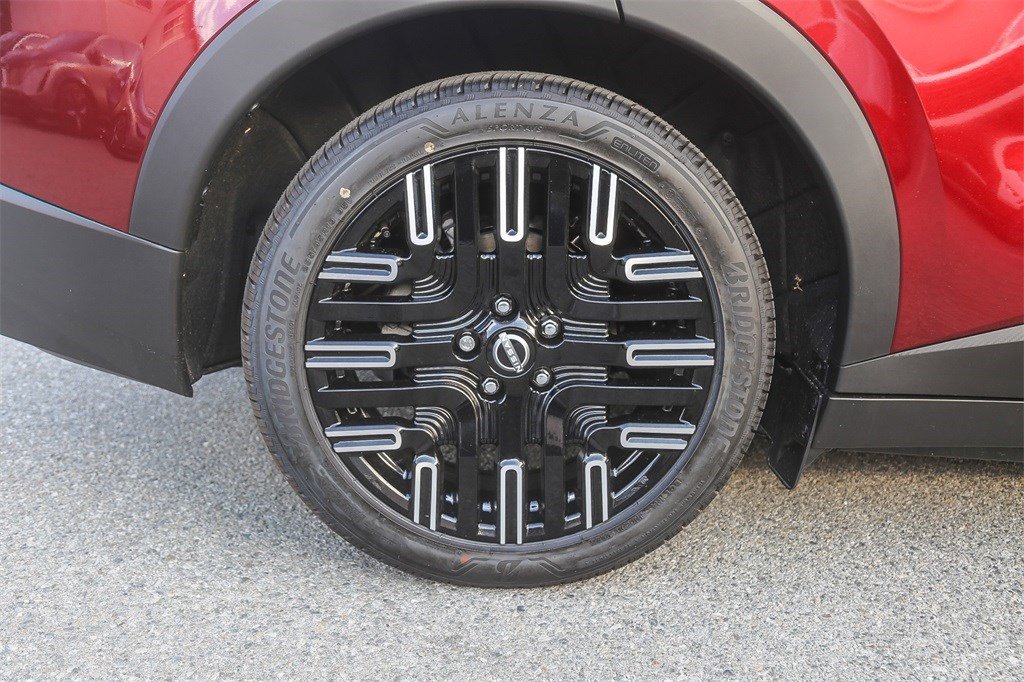 New 2026 Nissan Leaf Platinum+ image 10