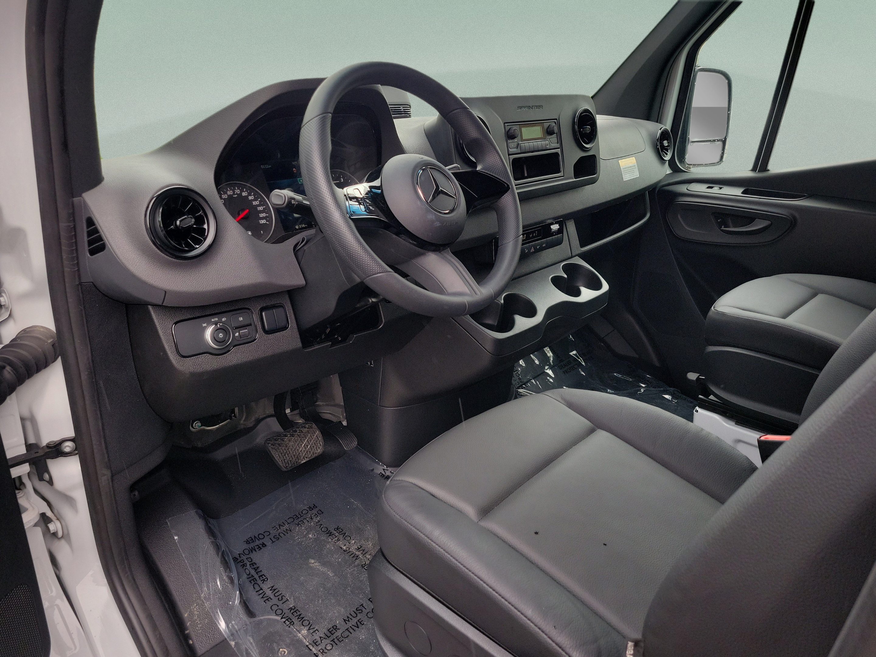 New 2025 Mercedes-Benz Sprinter 2500 image 18